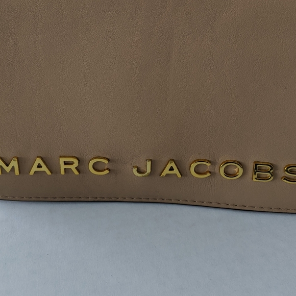 Mark Jacobs Mini Crossbody Leather Bag - Tan - Picture 11 of 14